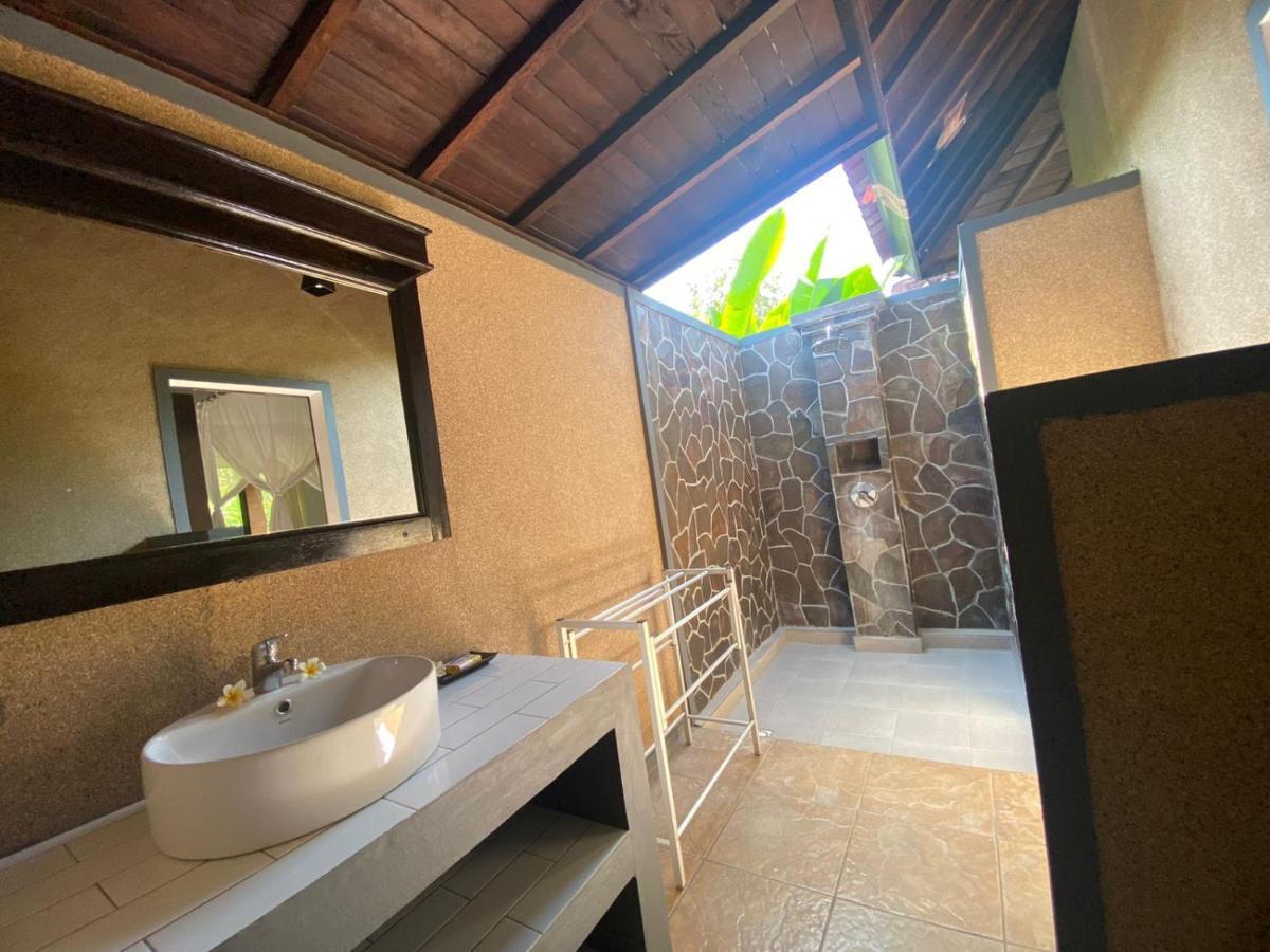 Badini Homestay Pemuteran Екстериор снимка
